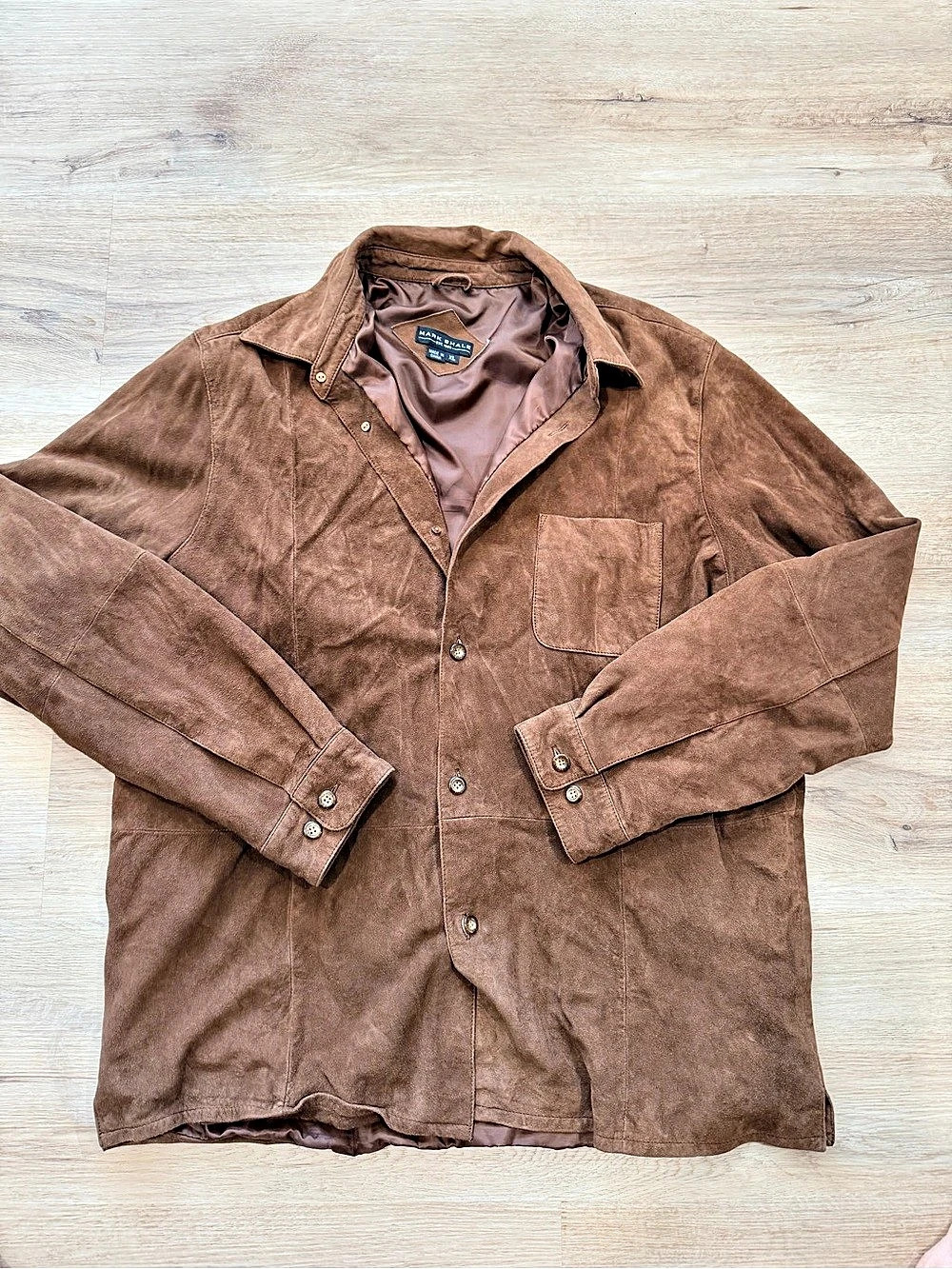 Mark Shale
Men's Mark Shale suede jacket, size Large, brown, button-front
Coat